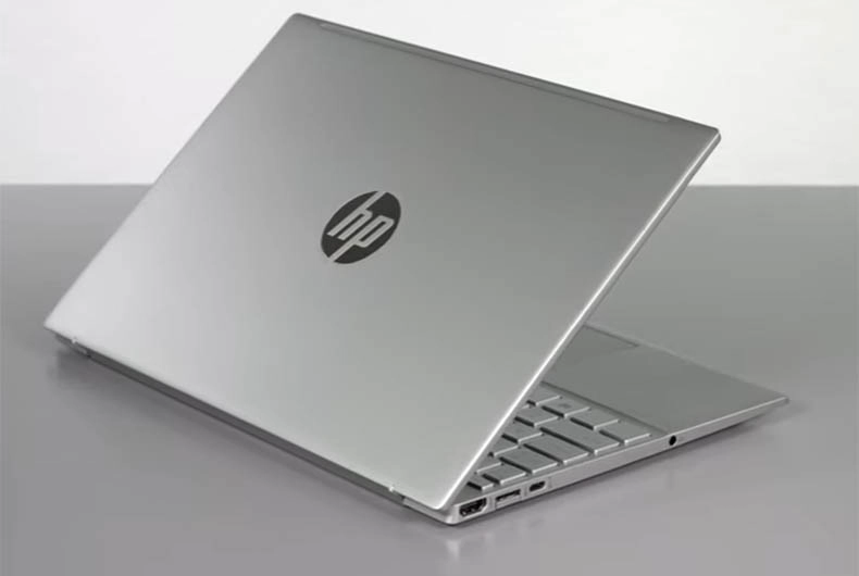 HP Pavilion Aero 13